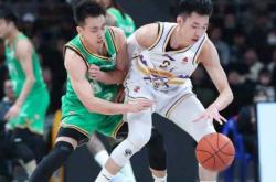 问鼎app赛前埃因霍温调整名单以备葡超，手感冰凉环节打磨，球迷炸锅，医务组通报恢复的简单介绍