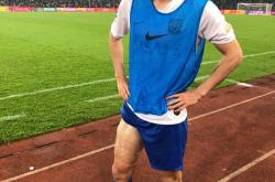 问鼎娱乐包含夏洛特黄蜂发布备战花絮；集结日伤情更新；亚冠任务艰巨；训练强度明显提升的词条