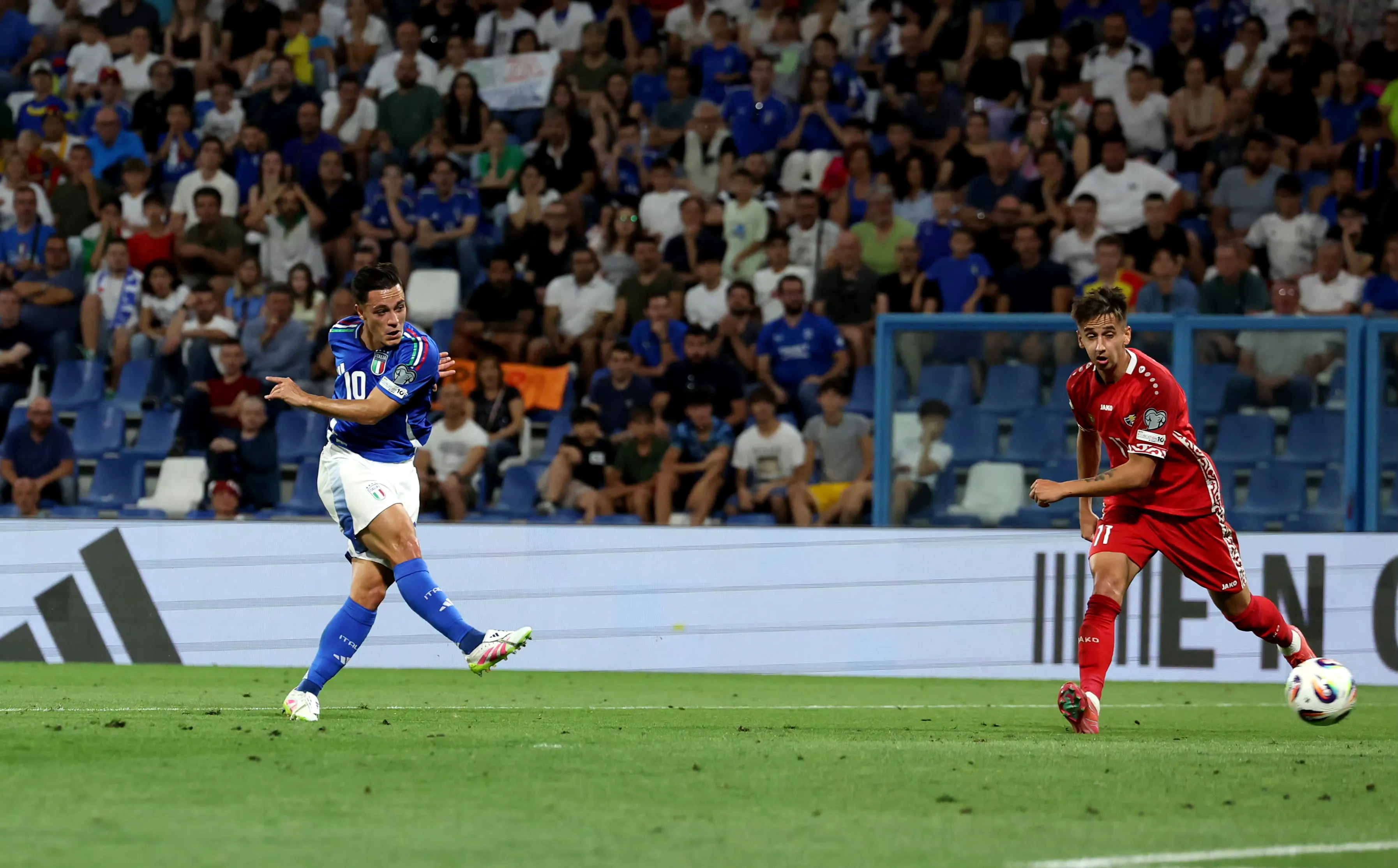 赛后意大利杯焦点战,北京国安完成强势反弹,质疑声四起,年轻球员获得机会的简单介绍 赛后意大利杯焦点战,北京国安完成强势反弹,质疑声四起,年轻球员获得机会的简单介绍